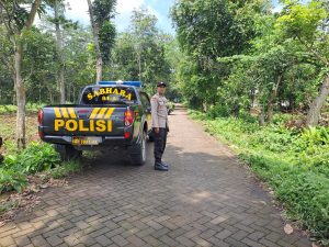 Suasana sepi di bulan ramadhan pada siang hari dengan semangat tetap melaksanakan tugas menjaga harkamtibmas di wilayah Polsek winongan